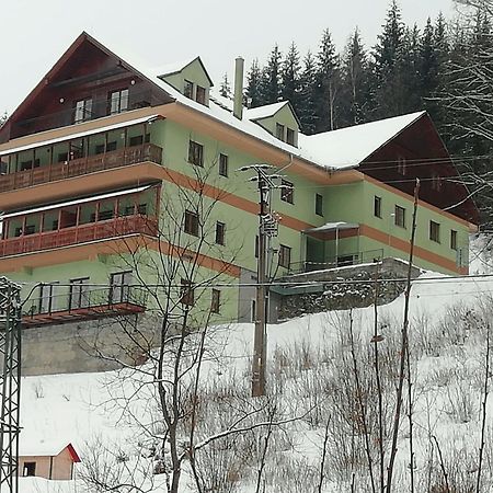 Apartmany Karlov Pod Pradedem Мала Моравка Екстер'єр фото